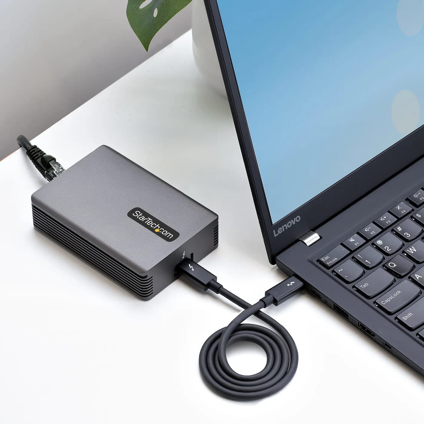 StarTech.com Adaptador de Red Ethernet Thunderbolt 3 - 10GbE - Multigi 6