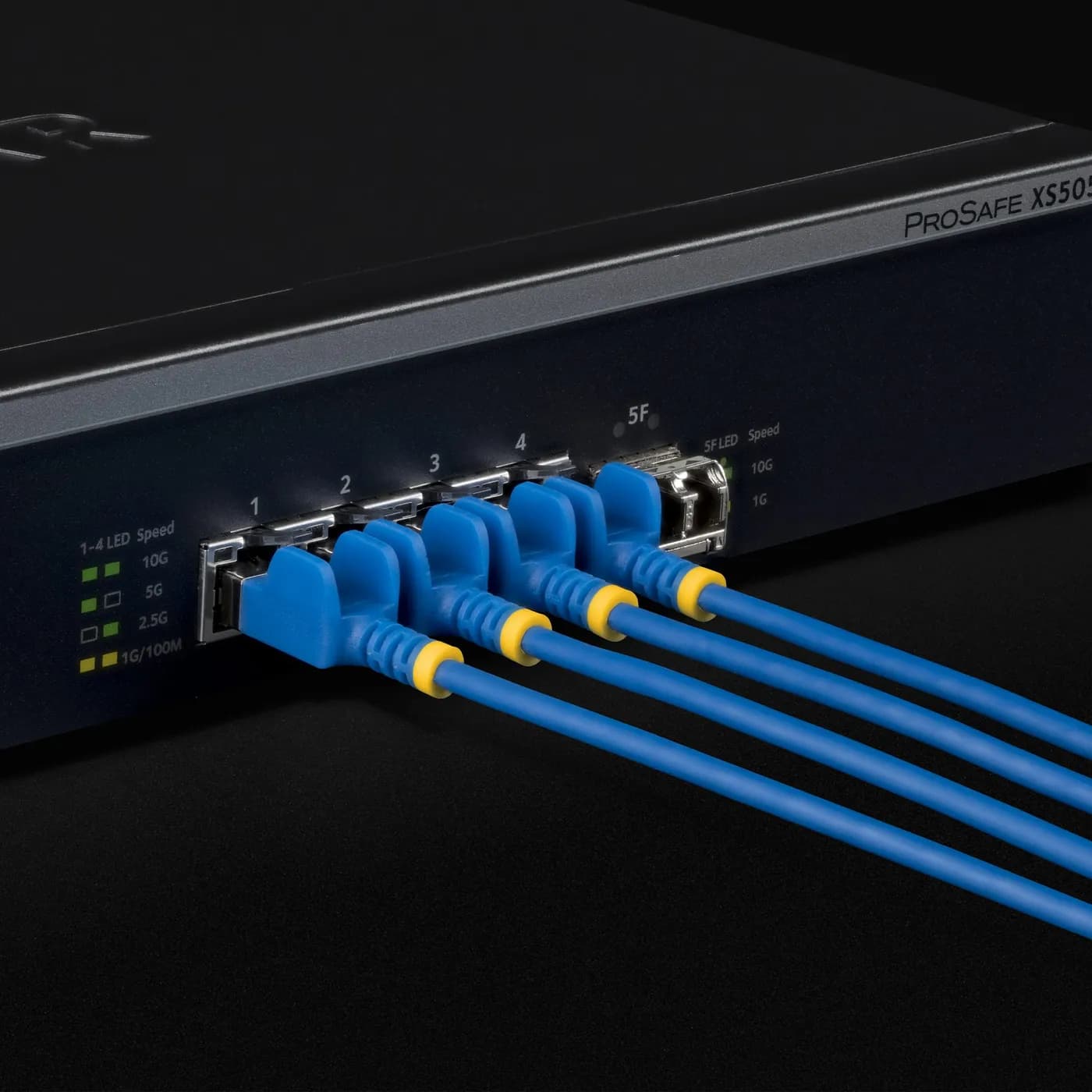 StarTech.com Cable Ethernet CAT6a Ultra Delgado de 50cm Azul - Cable d 5