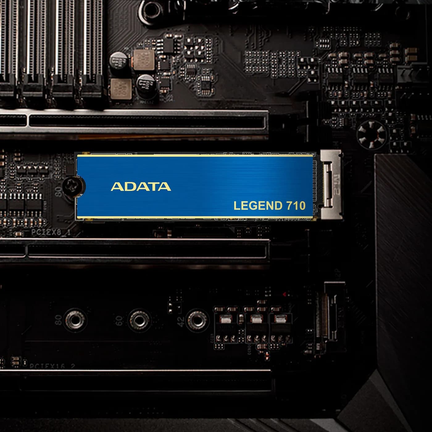 ADATA LEGEND 710 512 GB M.2 PCI Express 3.0 NVMe 3D NAND 9