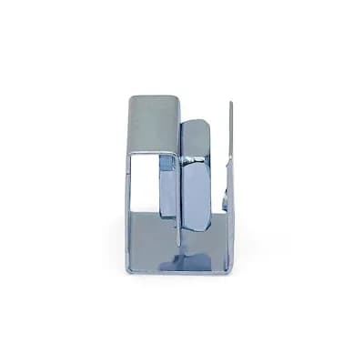 StarTech.com Paquete de 50 Tornillos 10-32 y Tuercas Clip para Gabinet 4