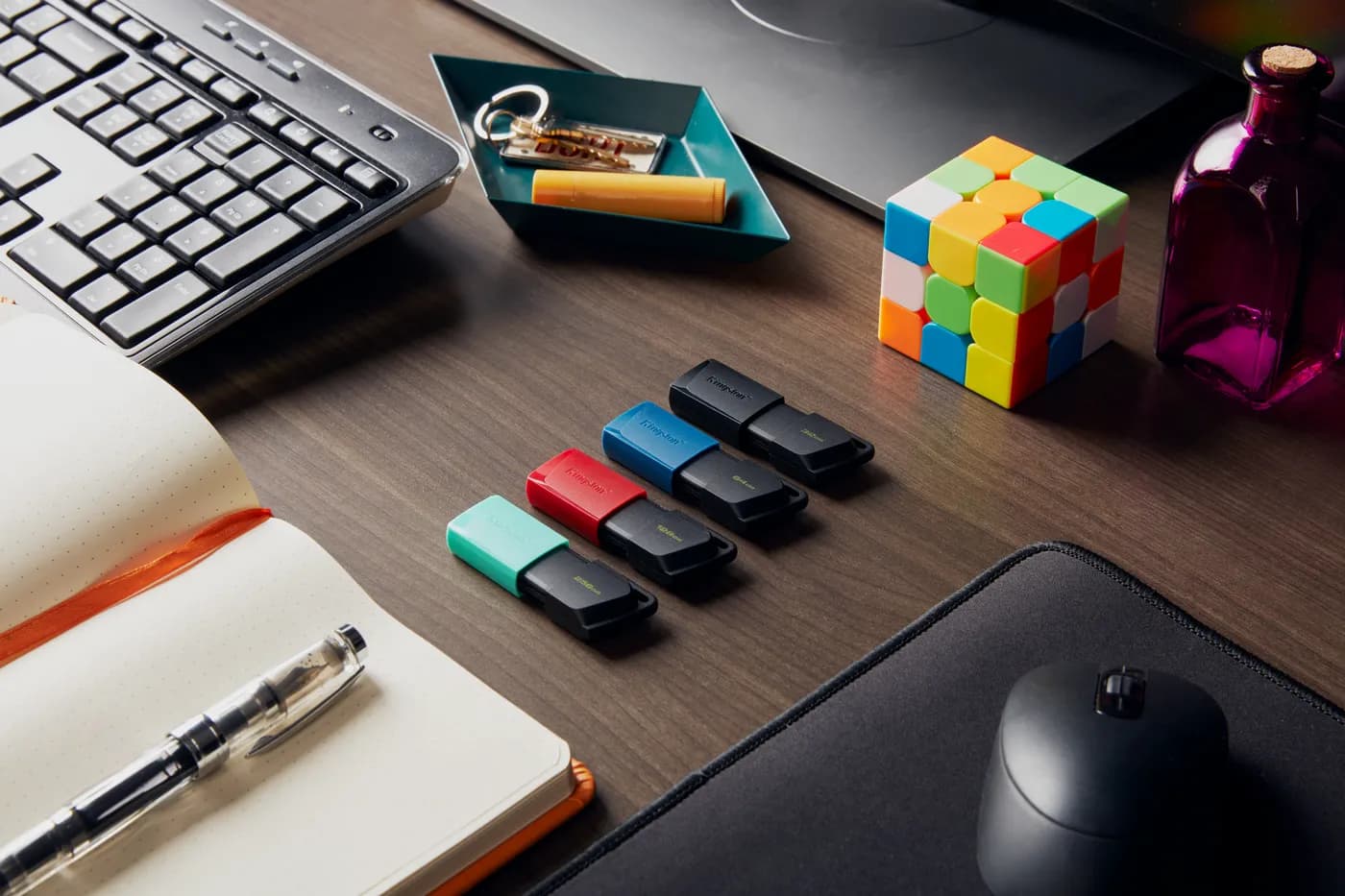 64GB DTXM USB 3.2 Gen 1 DataTr 10