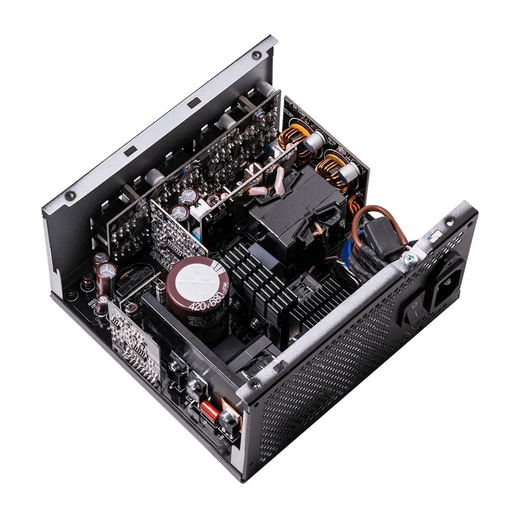 XPG COREREACTOR 650W unidad de fuente de alimentación 24-pines ATX ATX 3