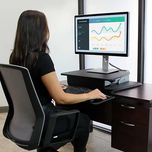 StarTech.com Estación de Trabajo de Pie y Sentado 11