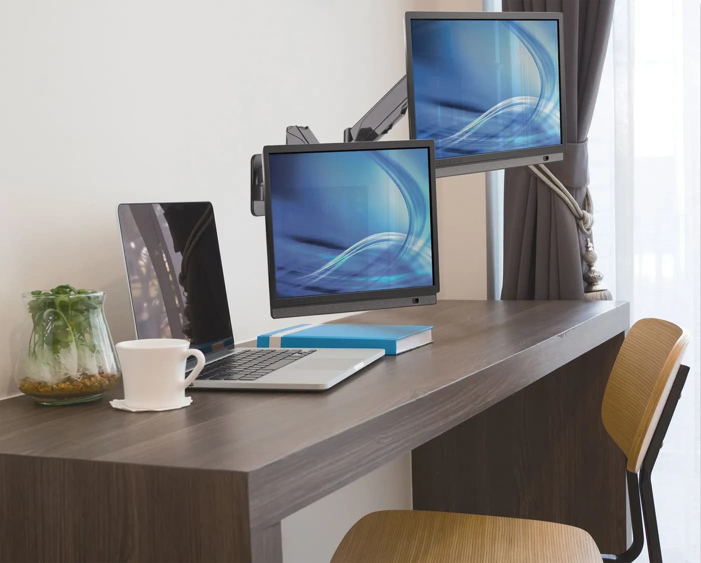 Manhattan Soporte universal de pared para dos monitores, con pistones  7