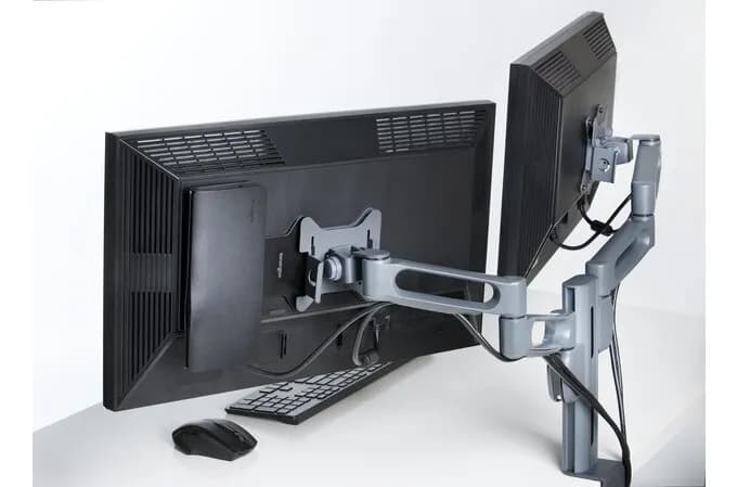 Kensington Brazo SmartFit® doble para dos monitores 8