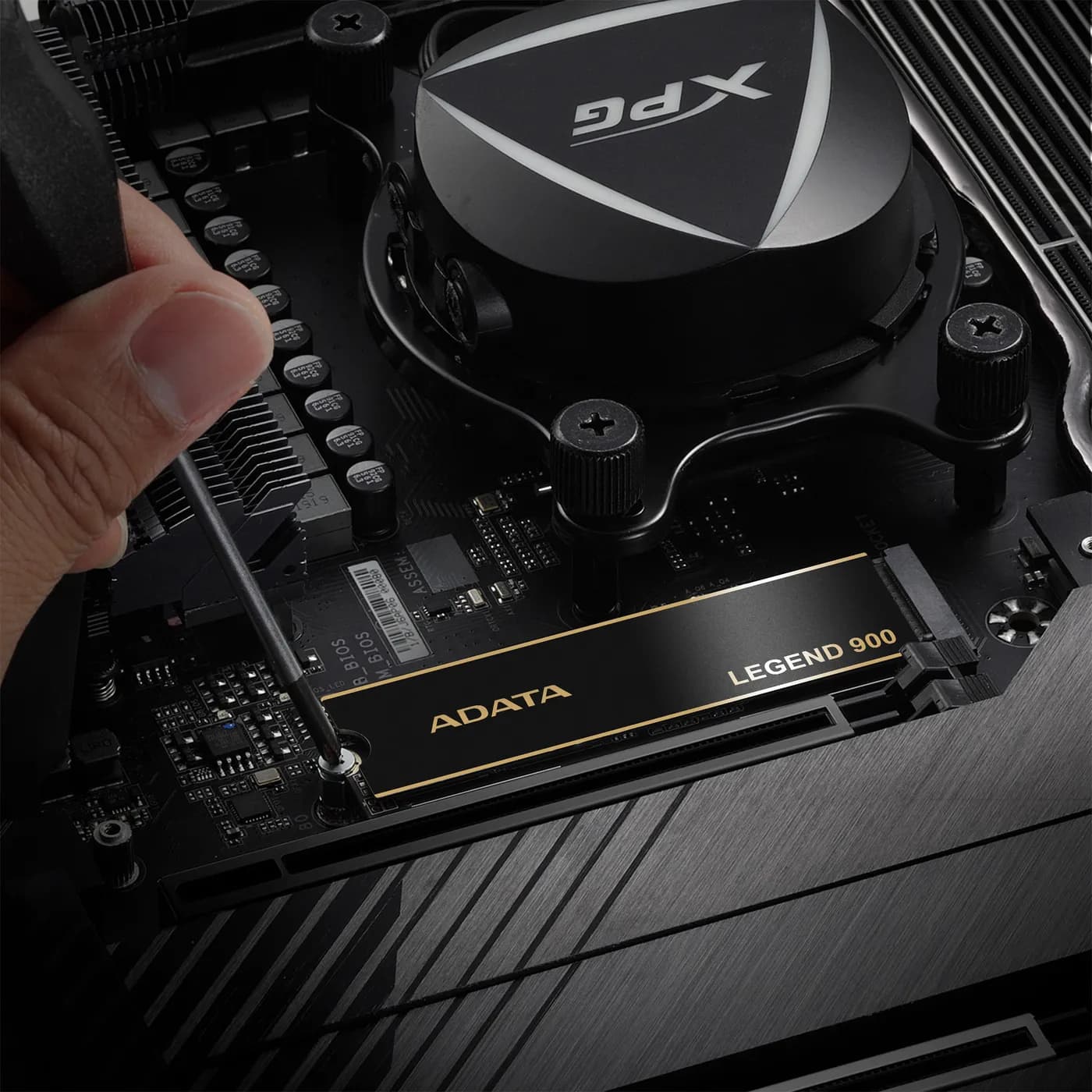 ADATA LEGEND 900 1 TB M.2 PCI Express 4.0 NVMe 3D NAND 3