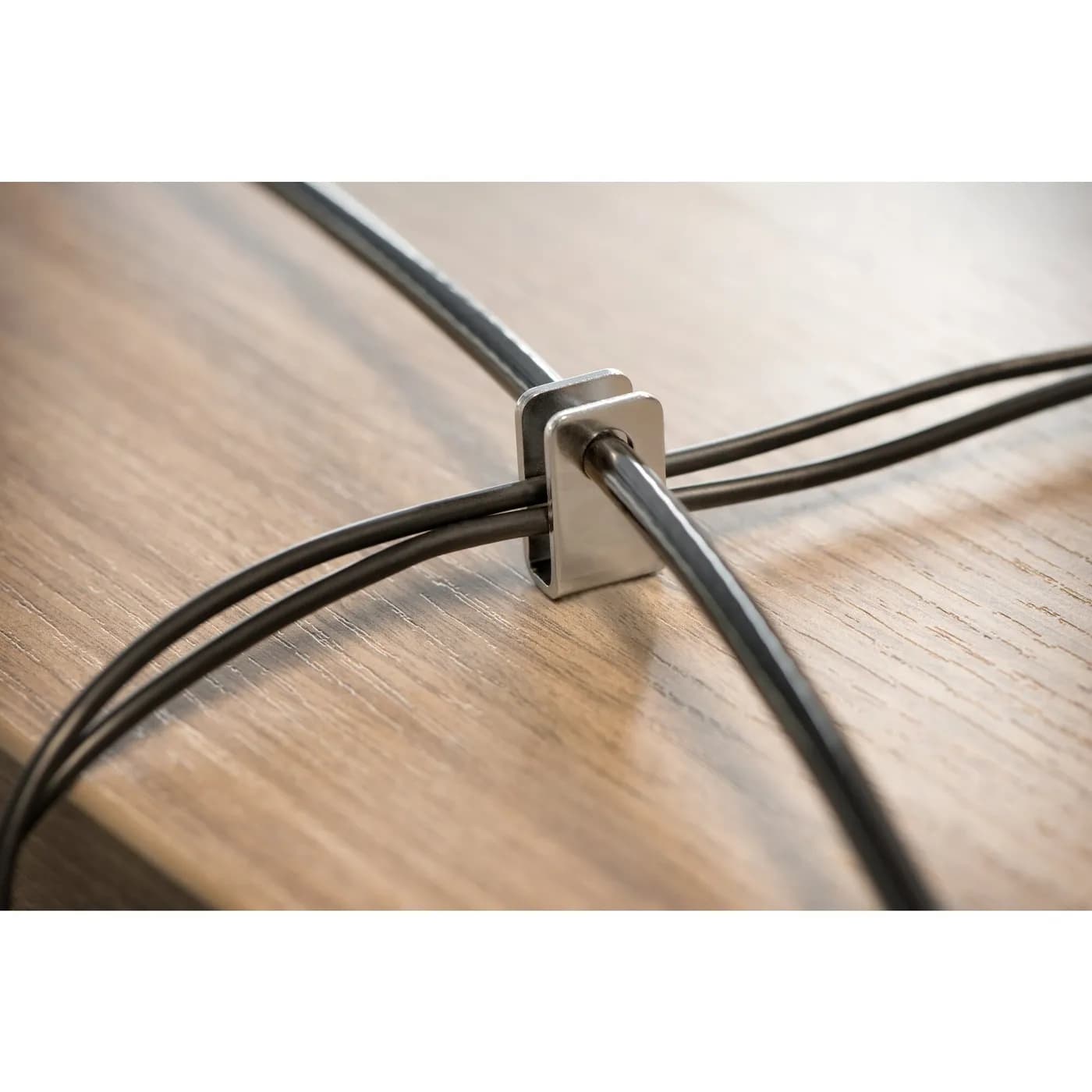 Kensington Cabndado de Seguridad para Computadora de Escritorio y Peri 4