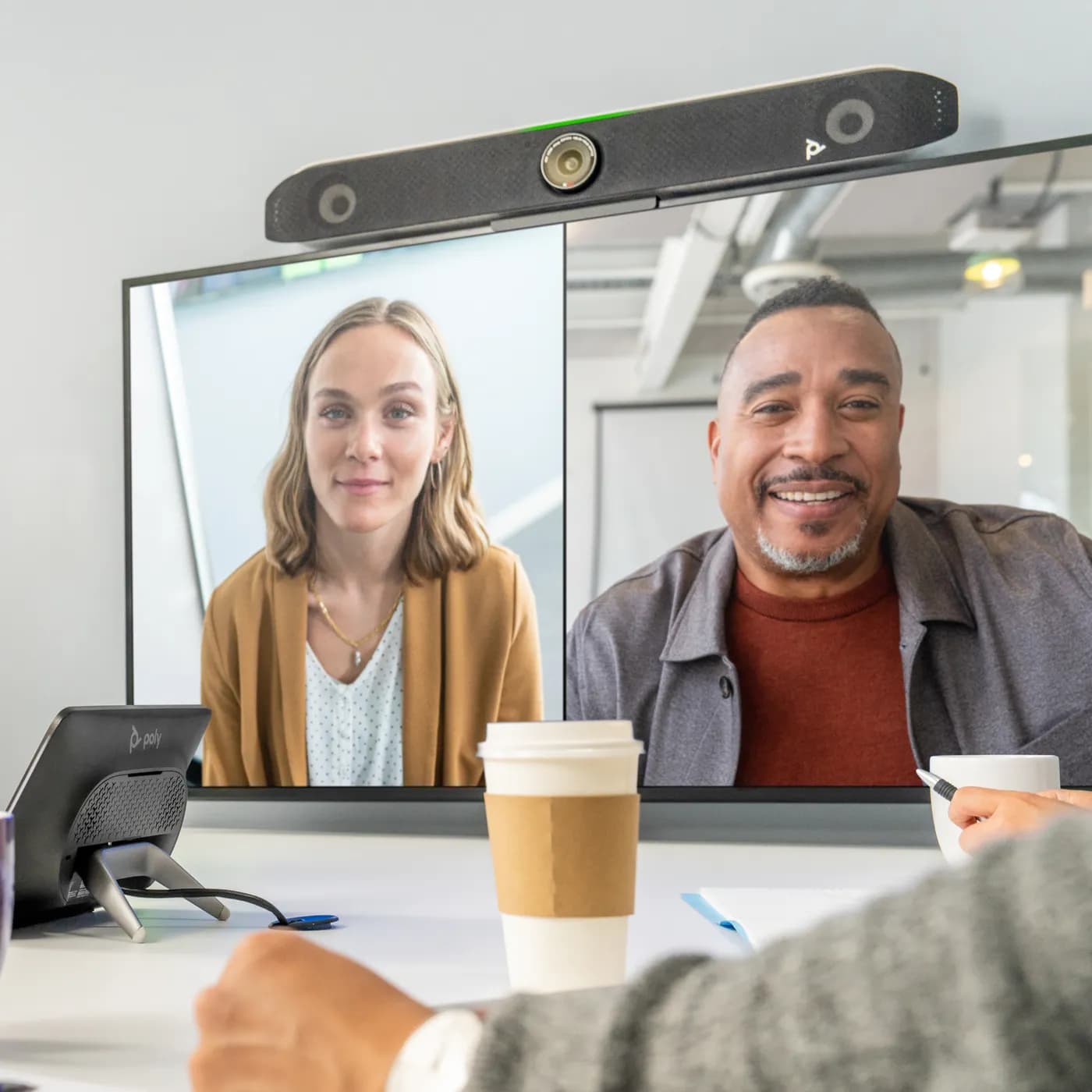 HP Poly Barra de video All-In-One Poly Studio X52 5