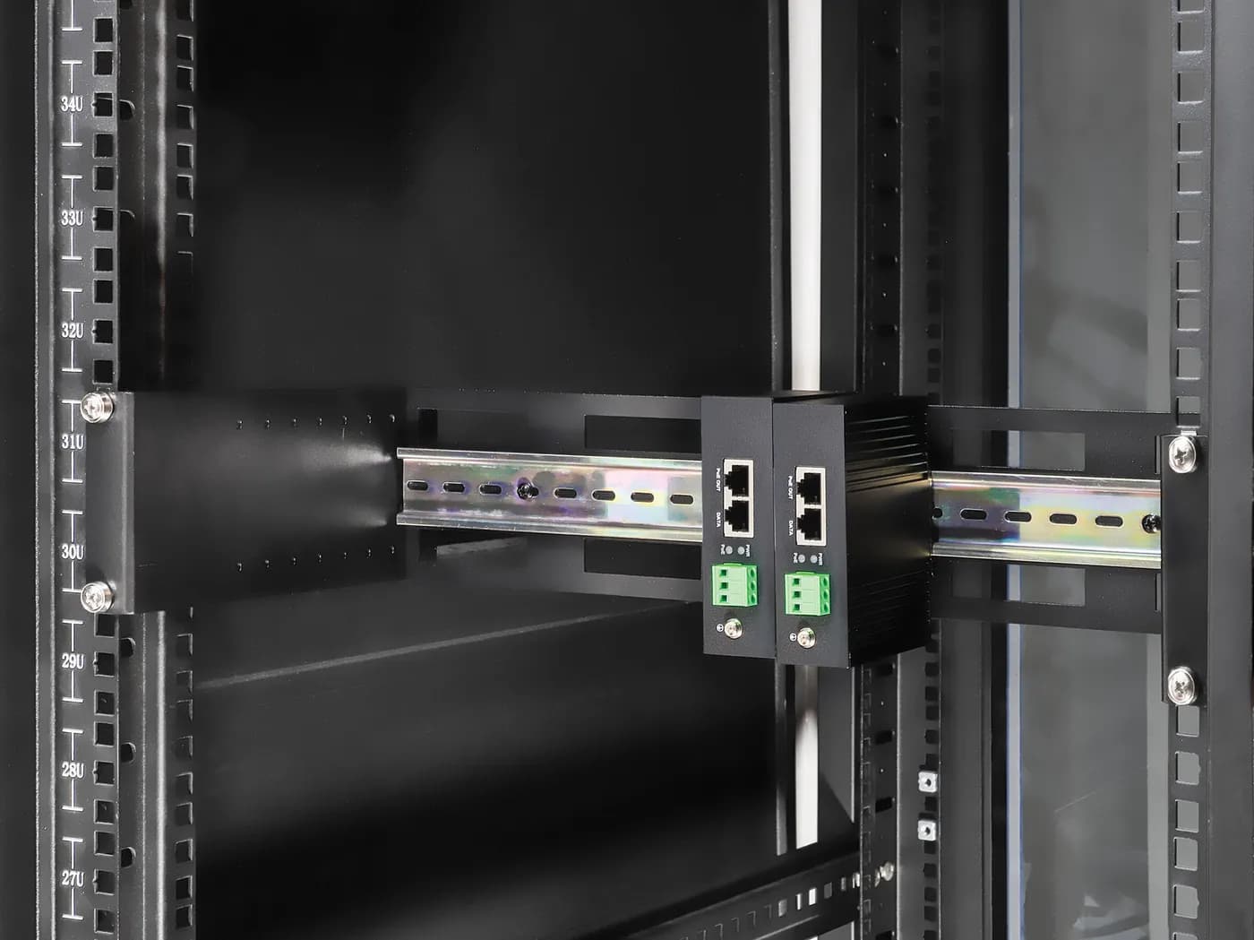Intellinet 716345 accesorio para rack Riel de estante 6