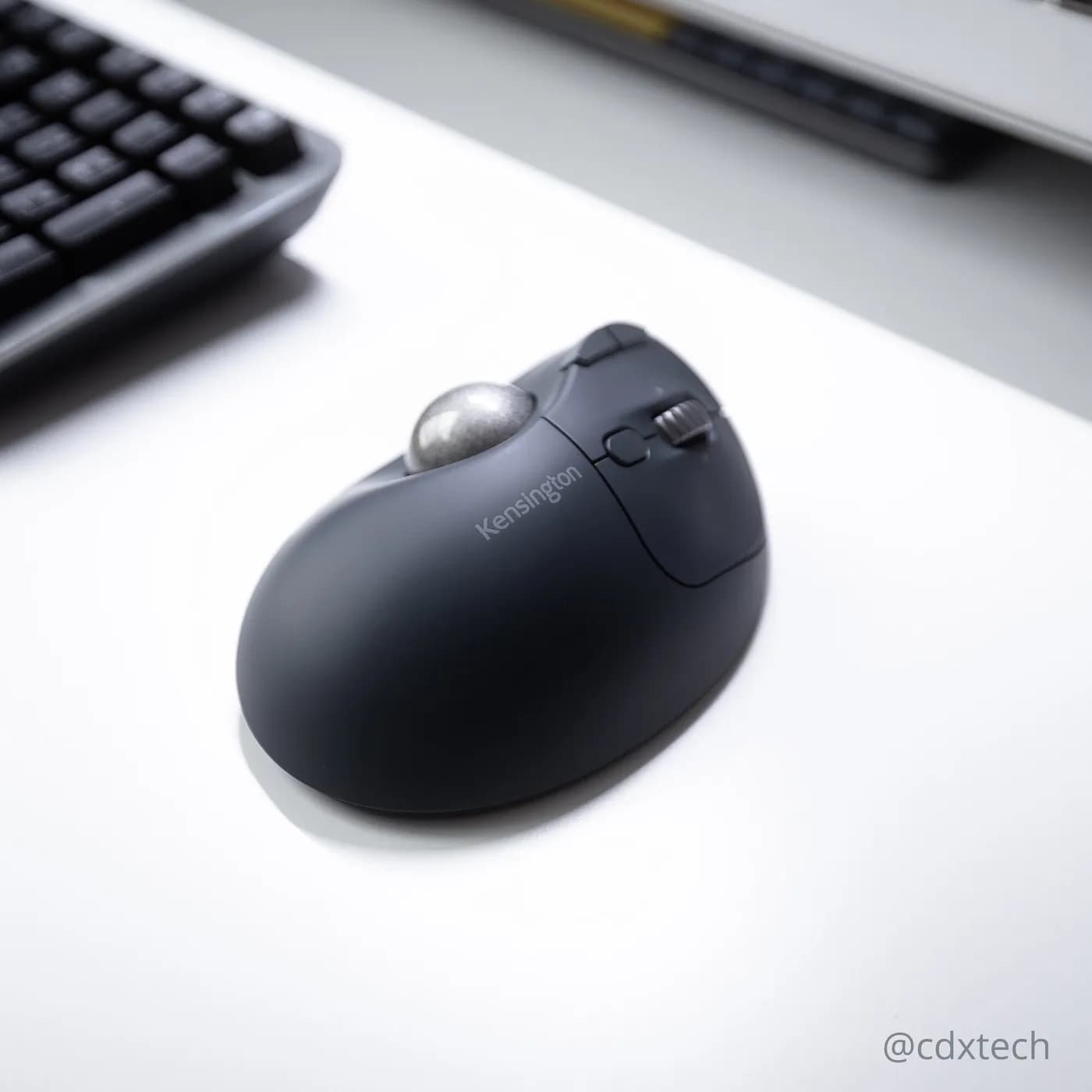Kensington Pro Fit Ergo TB550 ratón Diestro RF inalámbrico + bluetooth 22