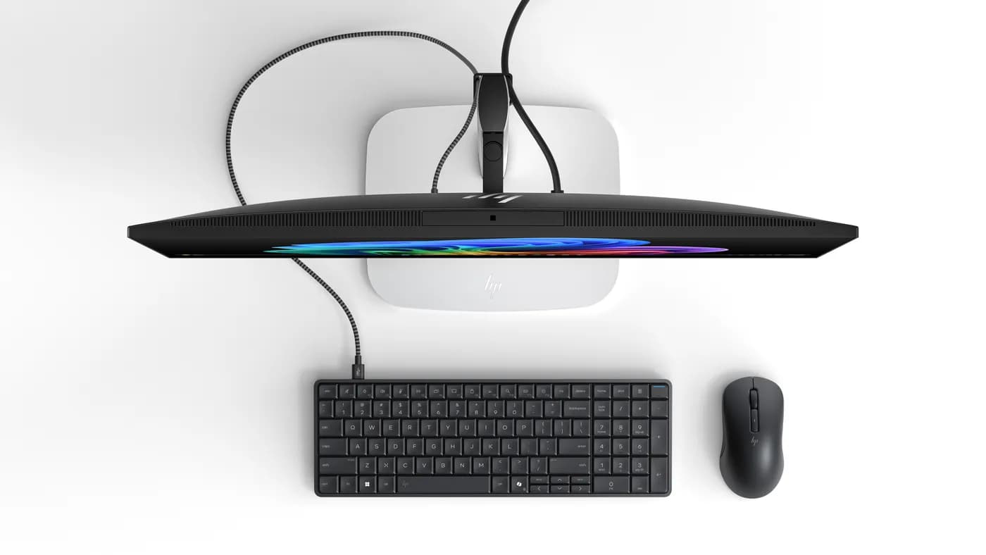 HP DD2U7LT PC/estaciòn de trabajo Copilot+ PC AMD Ryzen AI 5 330 16 GB 12