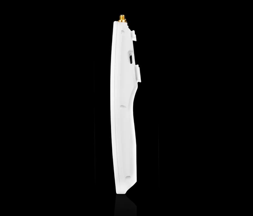 UBIQUITI ROCKET RP-5AC-GEN2 - Radio conectorizado Airmax AC Prism Gen2 3