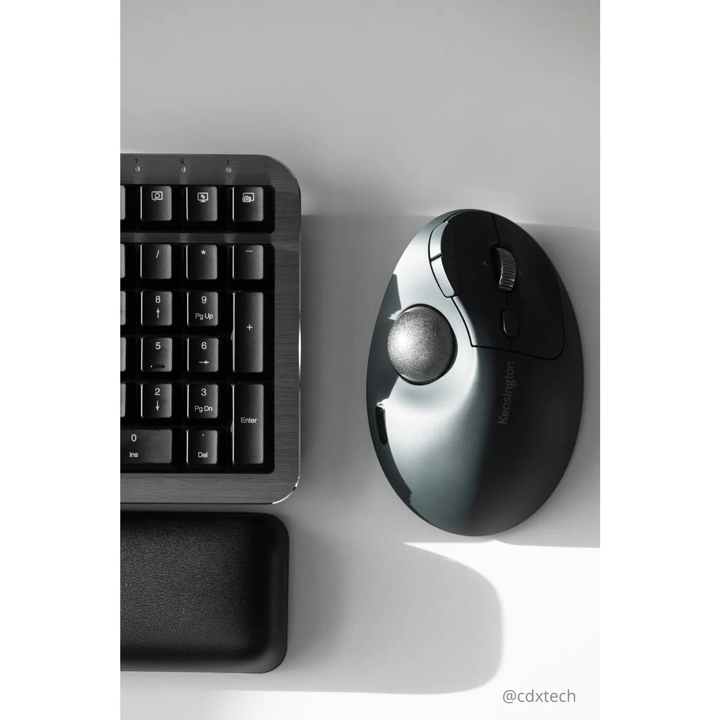 Kensington Pro Fit Ergo TB550 ratón Diestro RF inalámbrico + bluetooth 26