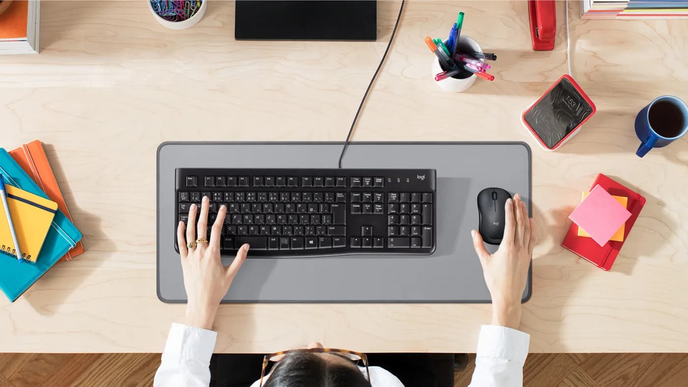 Logitech Desk Mat 7
