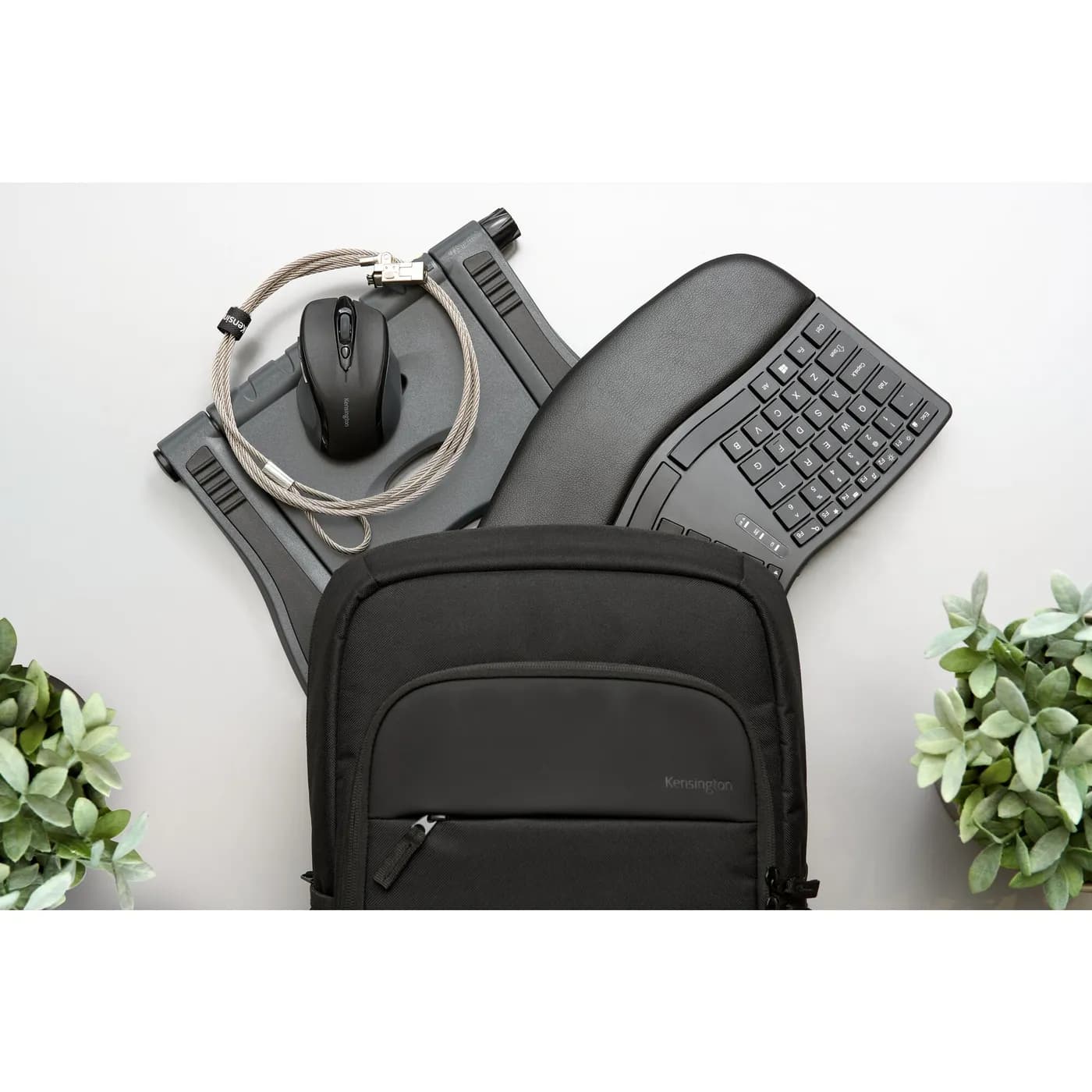 Kensington K60392WW maletín para laptop 40.6 cm (16") Mochila Negro 6