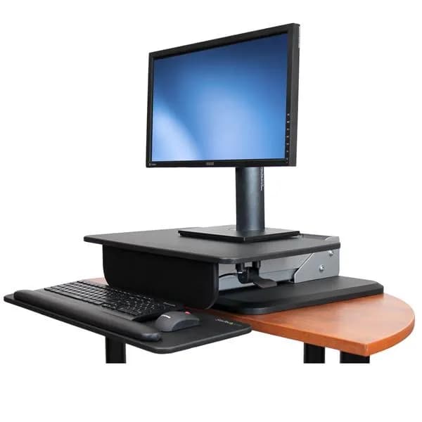 StarTech.com Estación de Trabajo de Pie y Sentado 7