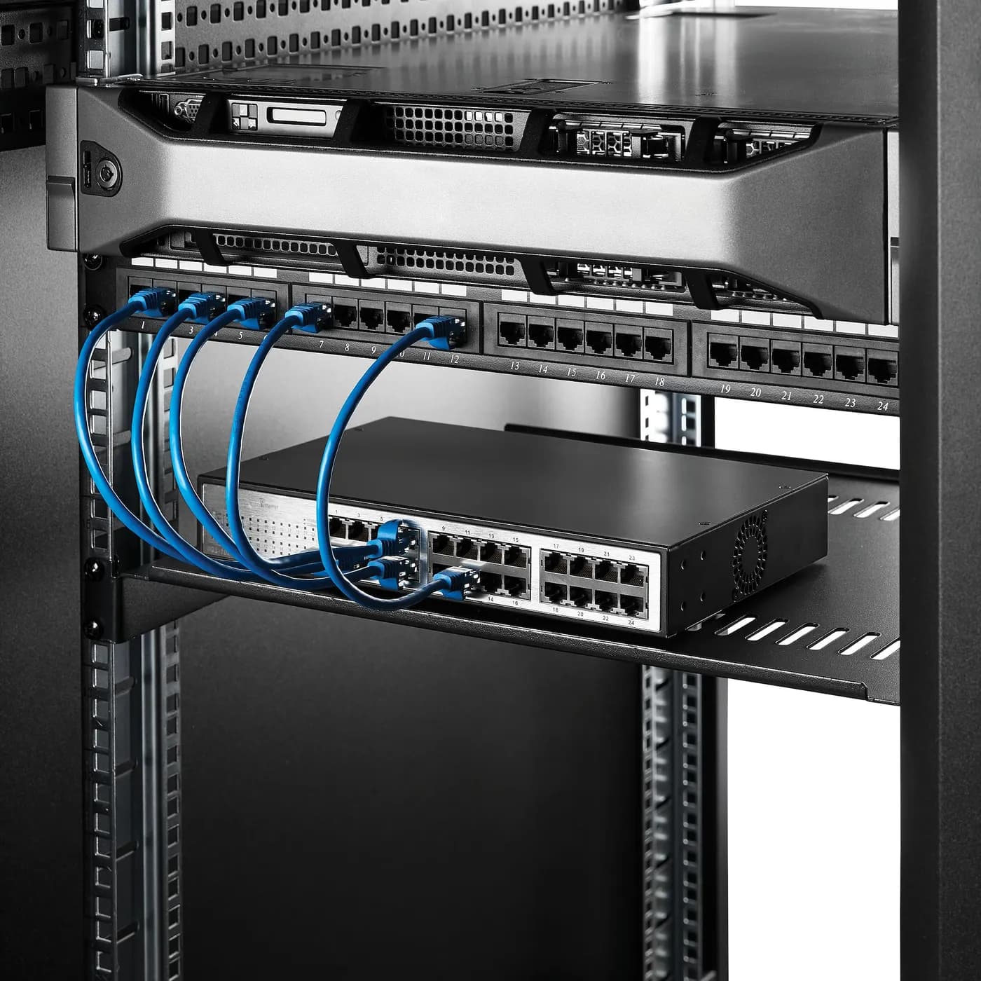 StarTech.com Charola Estante Ventilado de 1U para Gabinete Rack de Ser 4