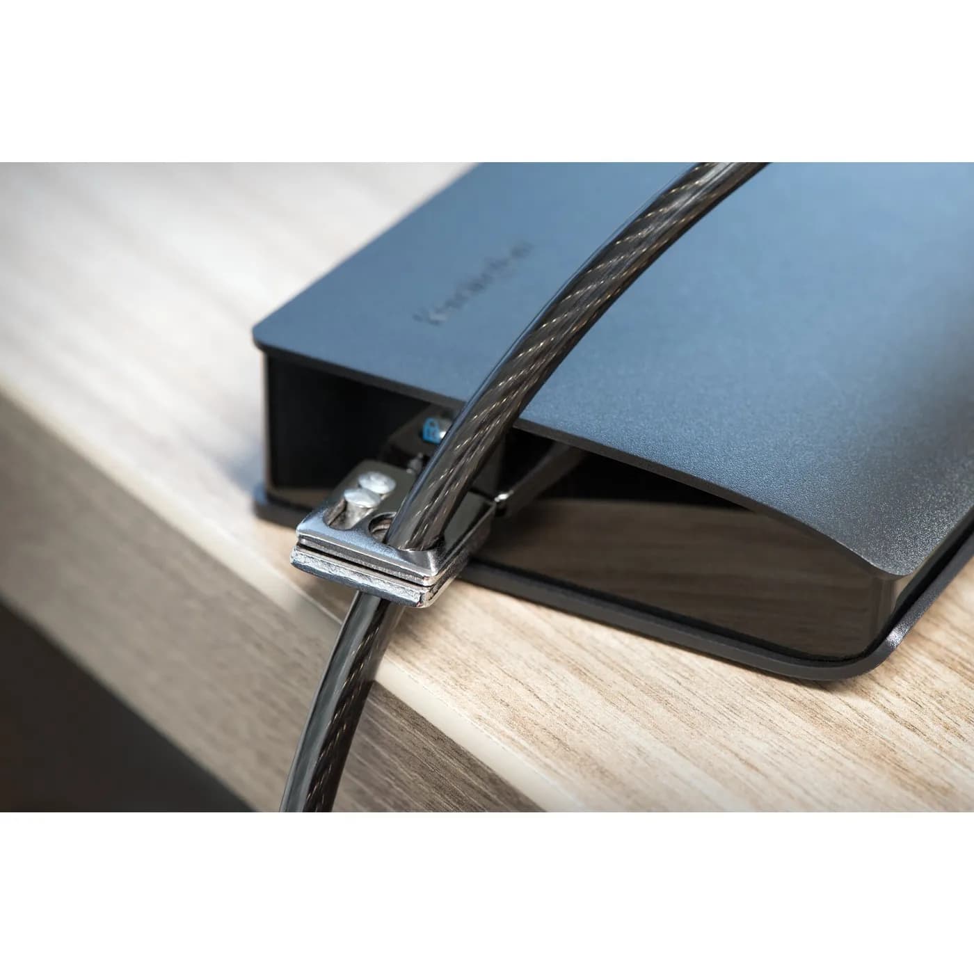 Kensington Cabndado de Seguridad para Computadora de Escritorio y Peri 2