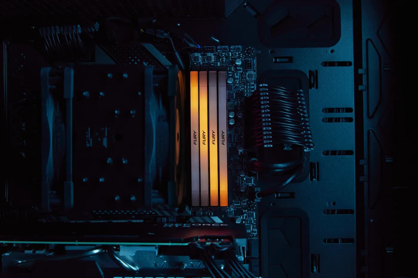 Kingston Technology FURY Renegade RGB módulo de memoria 8 GB 1 x 8 GB  14