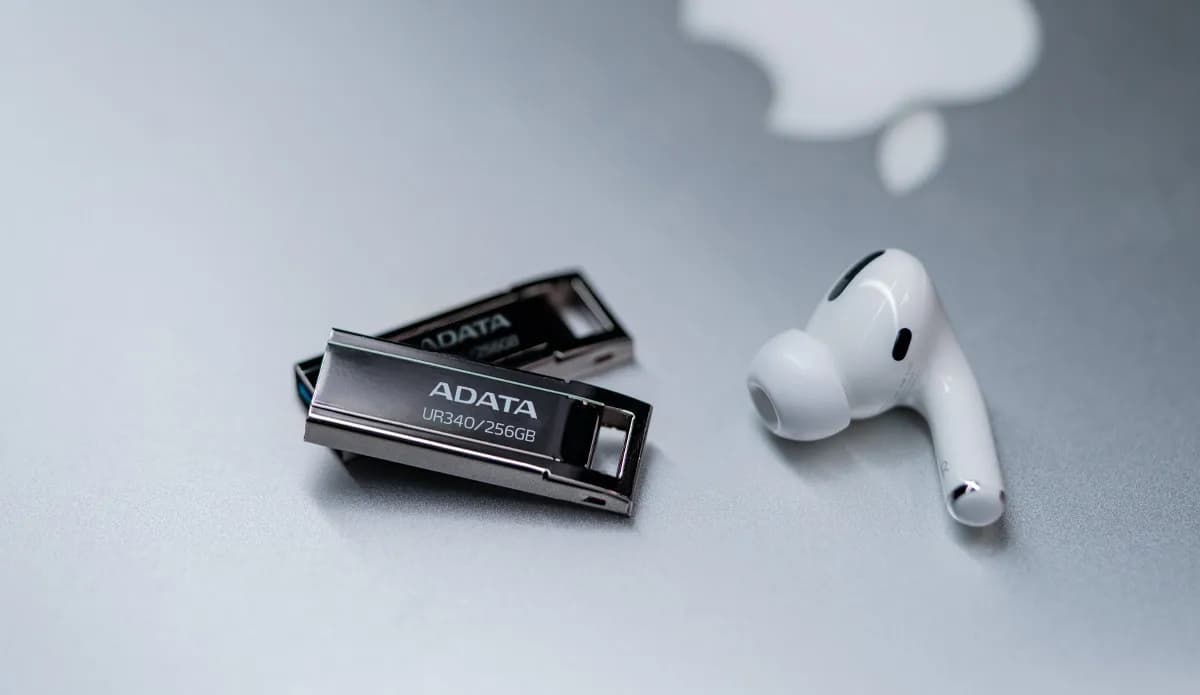 ADATA UR340 unidad flash USB 256 GB USB tipo A 3.2 Gen 1 (3.1 Gen 1) N 7