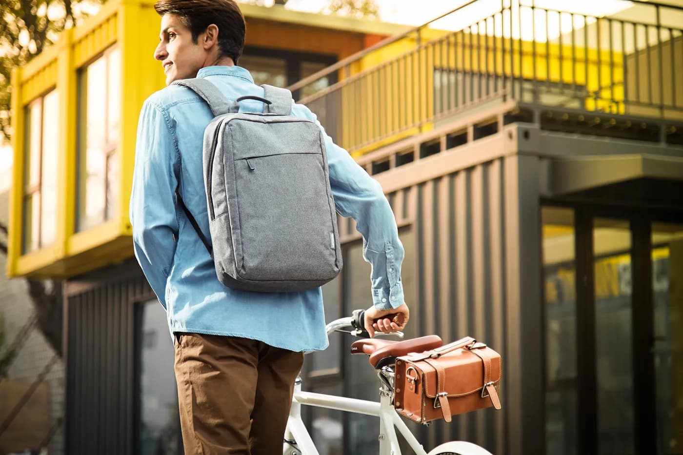 Lenovo B210 39.6 cm (15.6") Mochila Gris 7