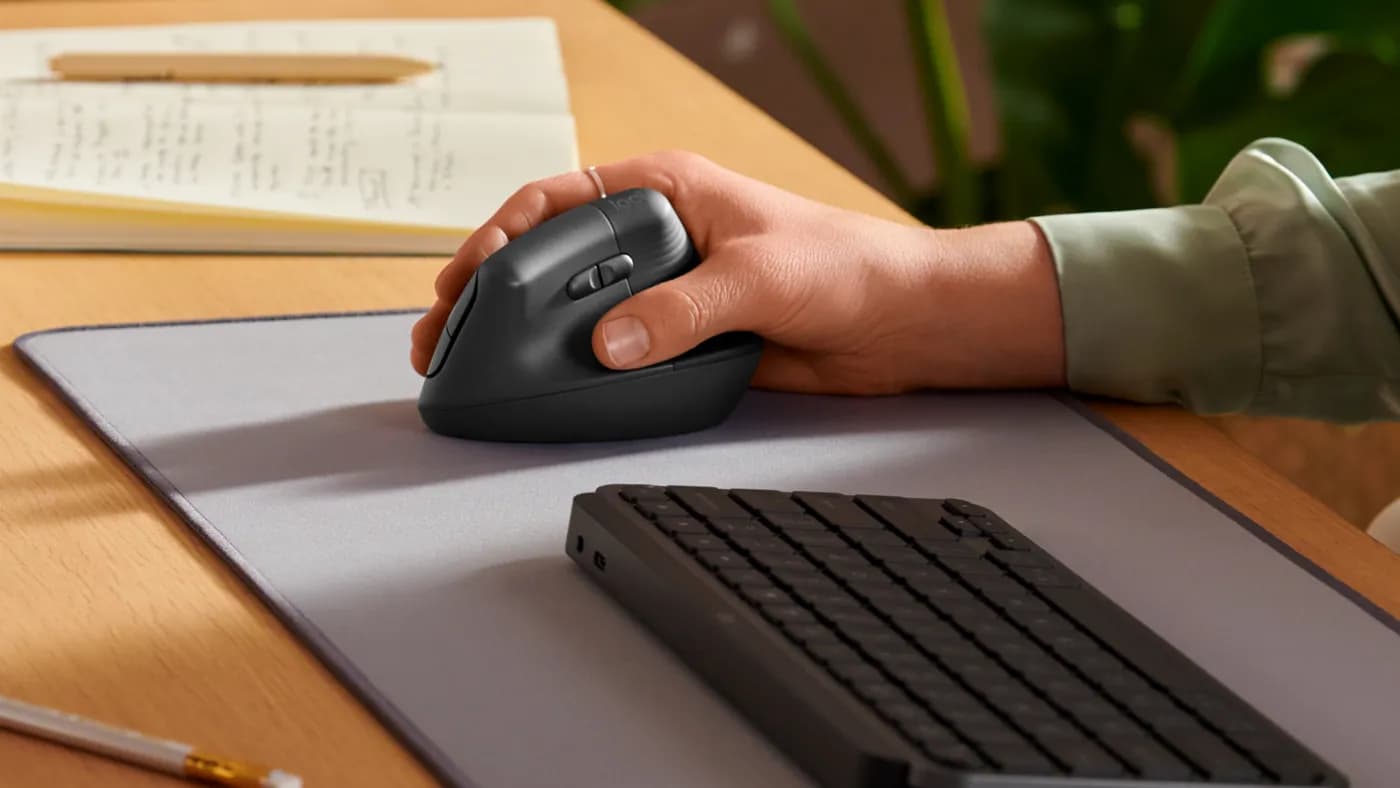 Logitech Lift 8