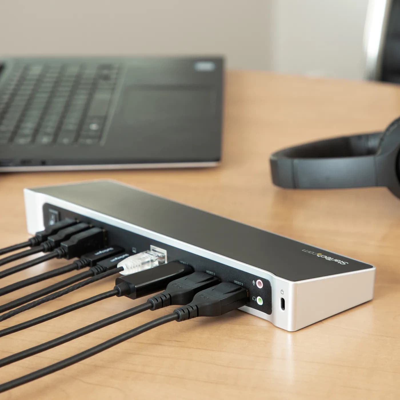 StarTech.com Dock USB-C para 3 Monitores 4K con 5 Puertos USB 3.2 5Gbp 5