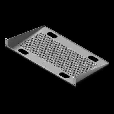 Ubiquiti UACC-RACK-SHELF-CLV