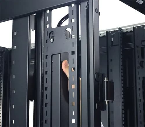APC Basic Rack 1.92kVA unidad de distribución de energía (PDUs) Negro 5