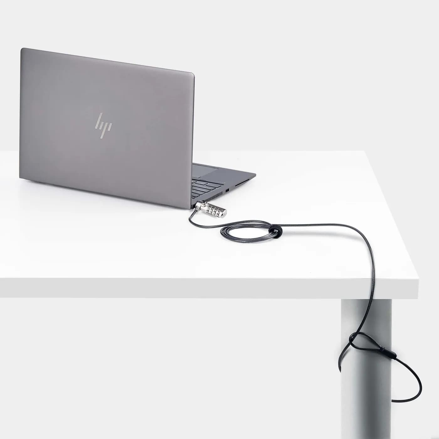 StarTech.com Cable de Seguridad Delgado de Laptop Compatible con K-Slo 8