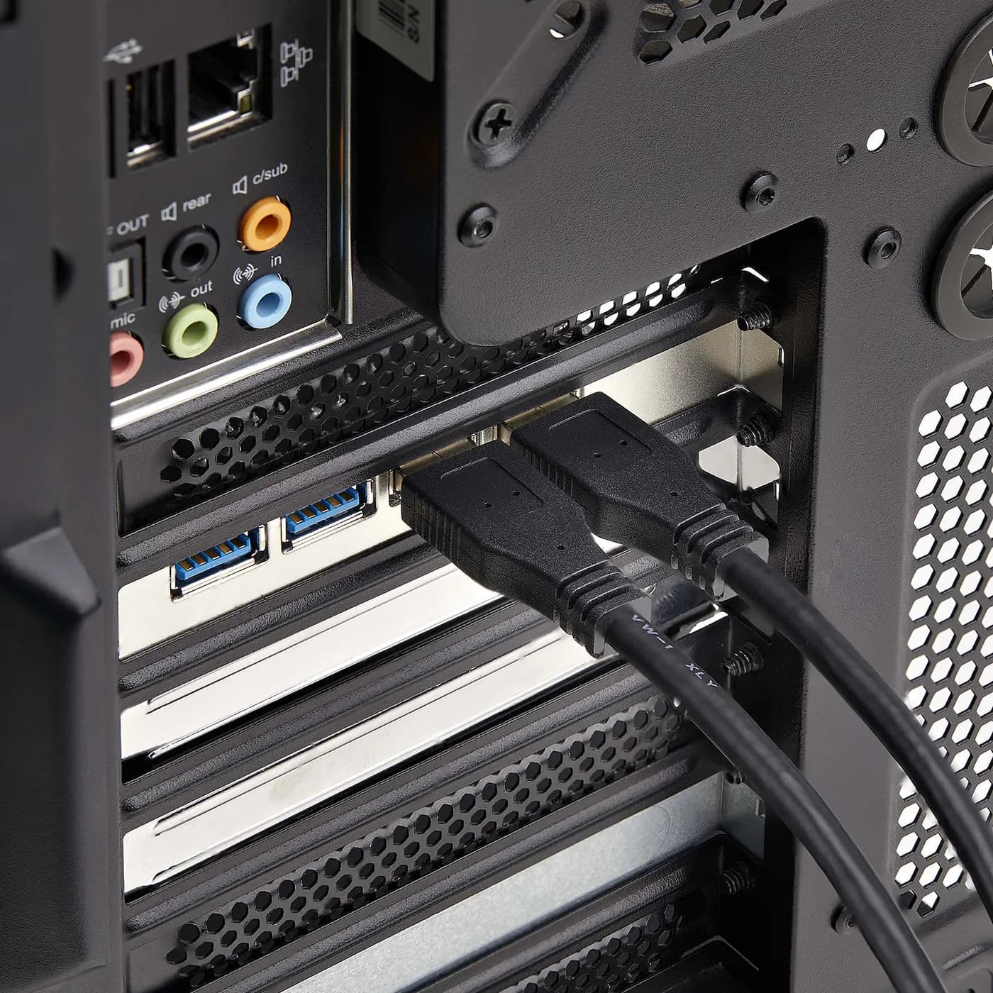 StarTech.com Tarjeta PCI Express de 4 Puertos USB-A - Tarjeta PCIe USB 9